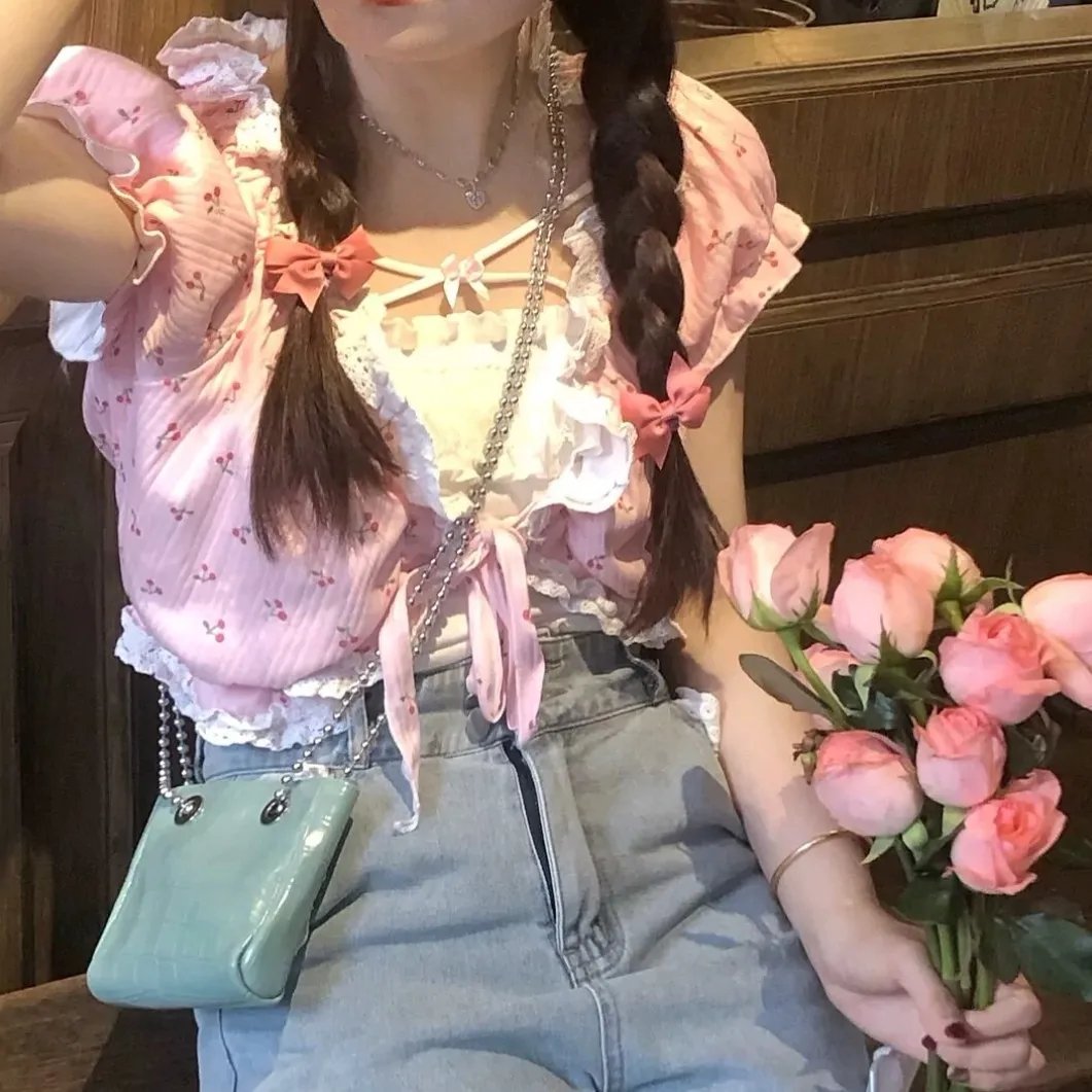 爱而为一演唱会影音馆